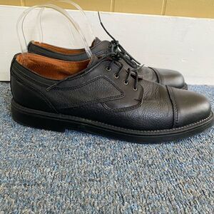 Buffalino men 9.5 leather tie up Oxford dress shoes black